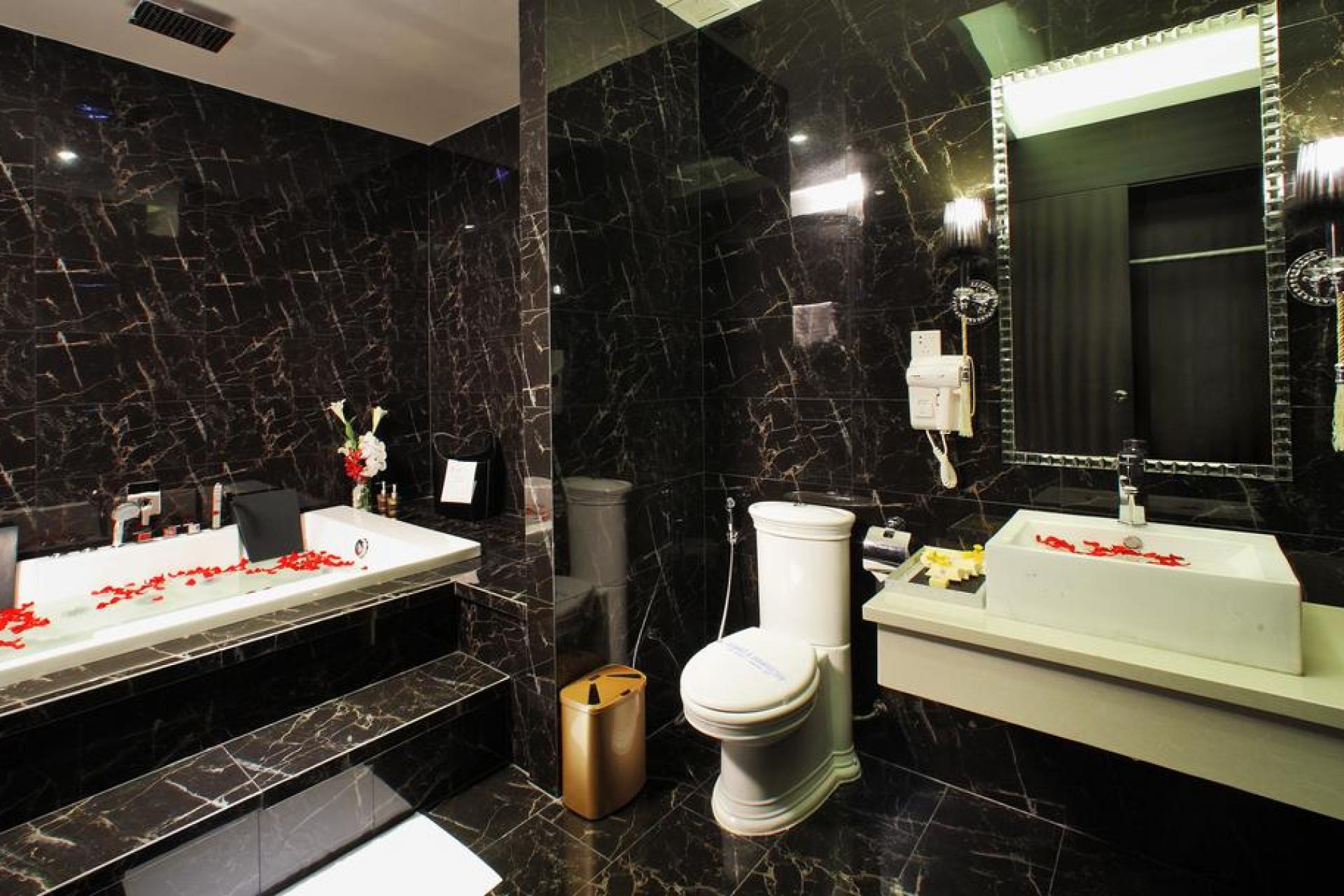 A & EM HAI BÀ TRƯNG HOTEL 8