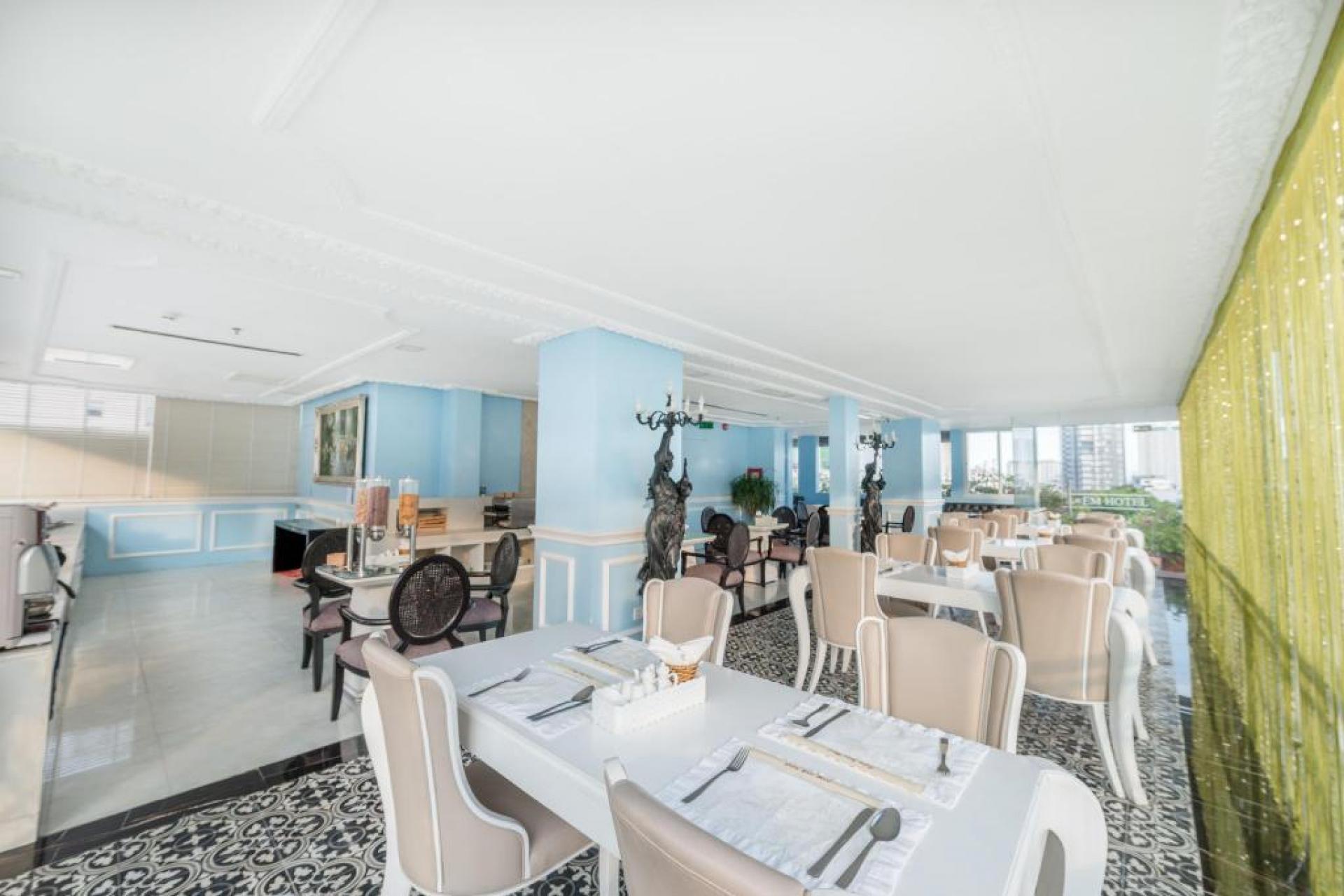 A&EM LÊ THÁNH TÔN HOTEL 1