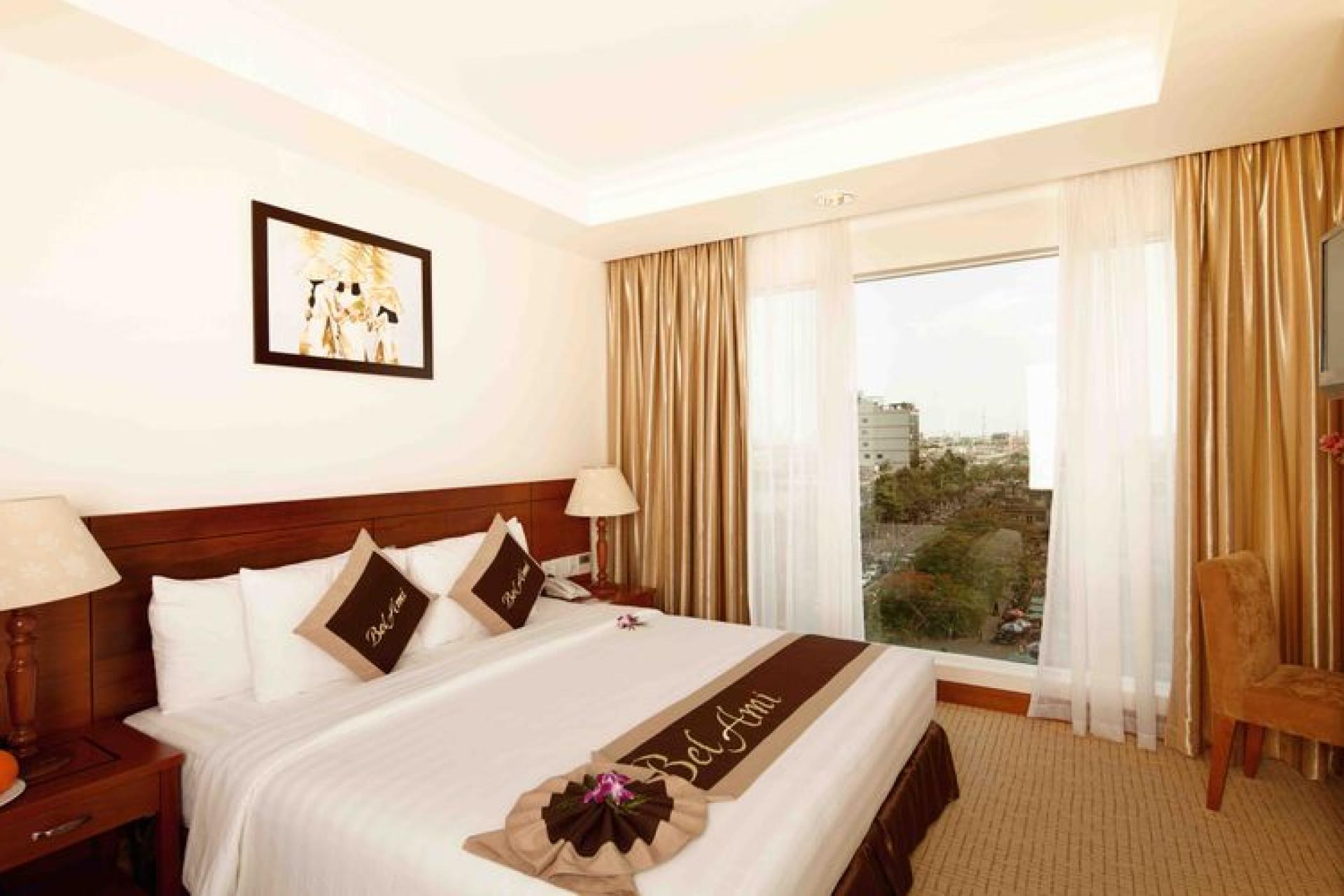 TTC HOTEL DELUXE TÂN BÌNH 6