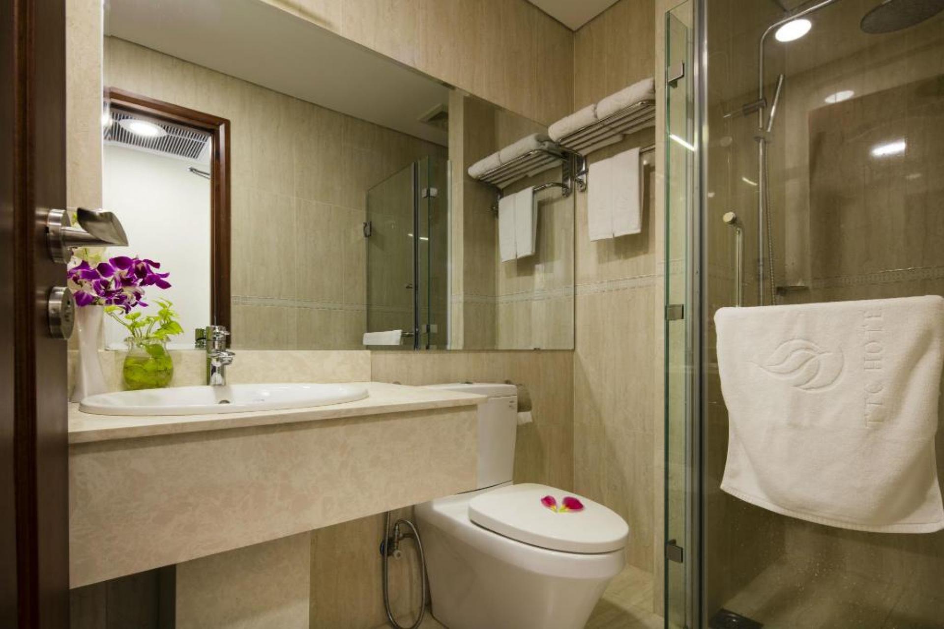 TTC HOTEL DELUXE SÀI GÒN 2