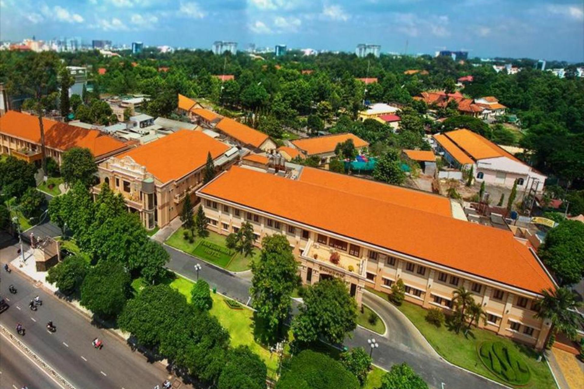 KHÁCH SẠN TÂN SƠN NHẤT 3* 7