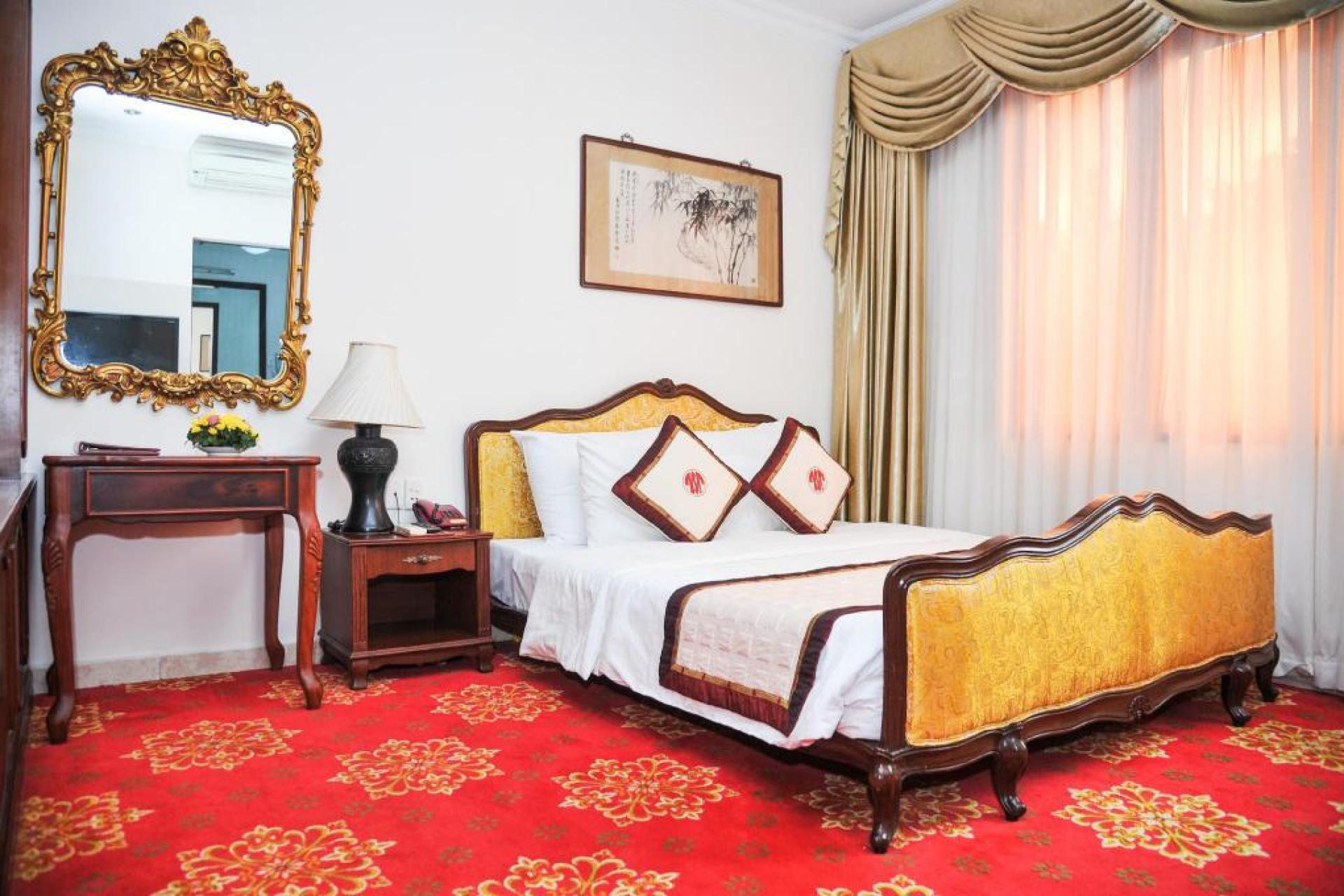 KHÁCH SẠN TÂN SƠN NHẤT 3* 5