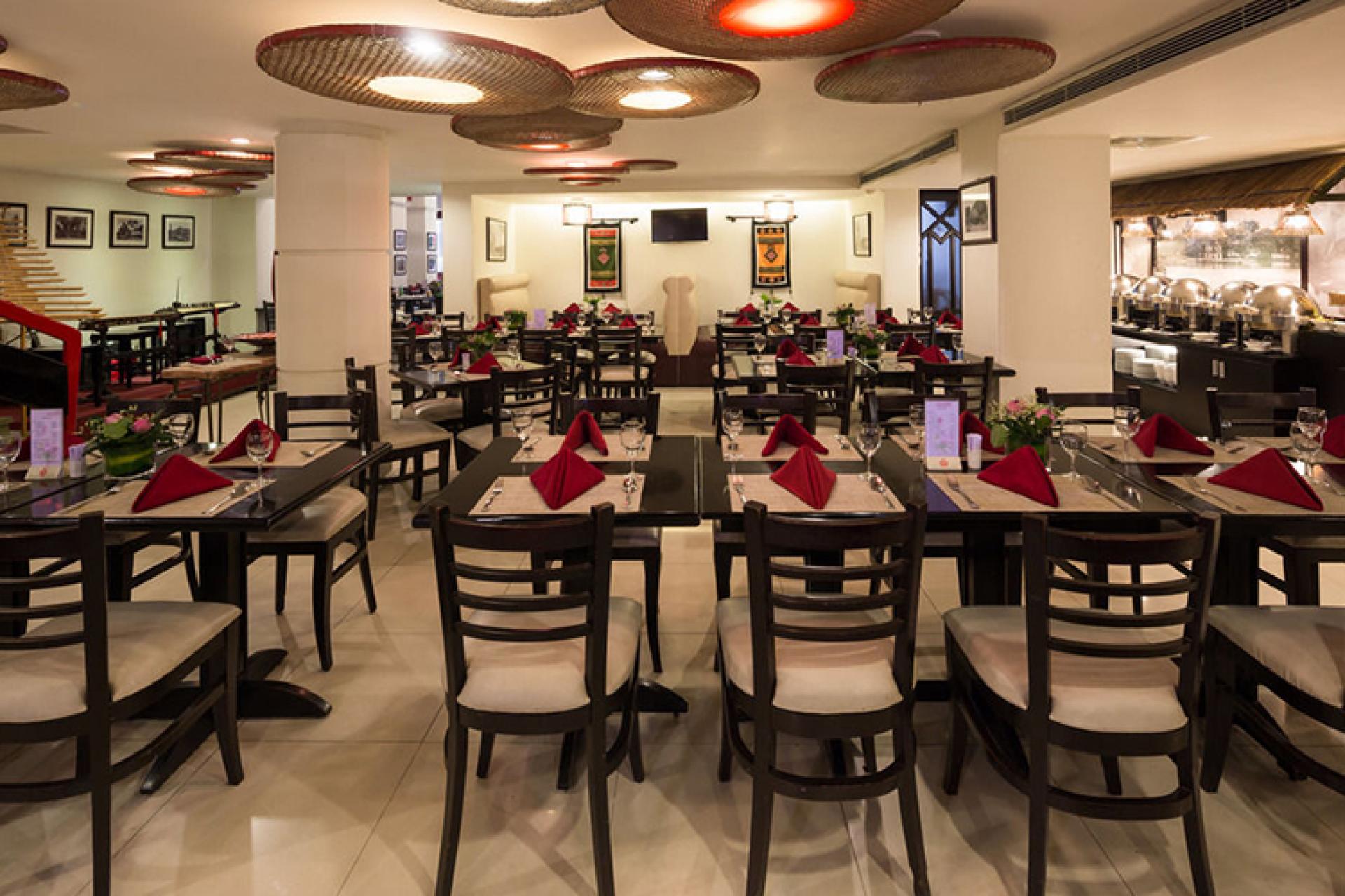 KHÁCH SẠN BÔNG SEN SÀI GÒN 3