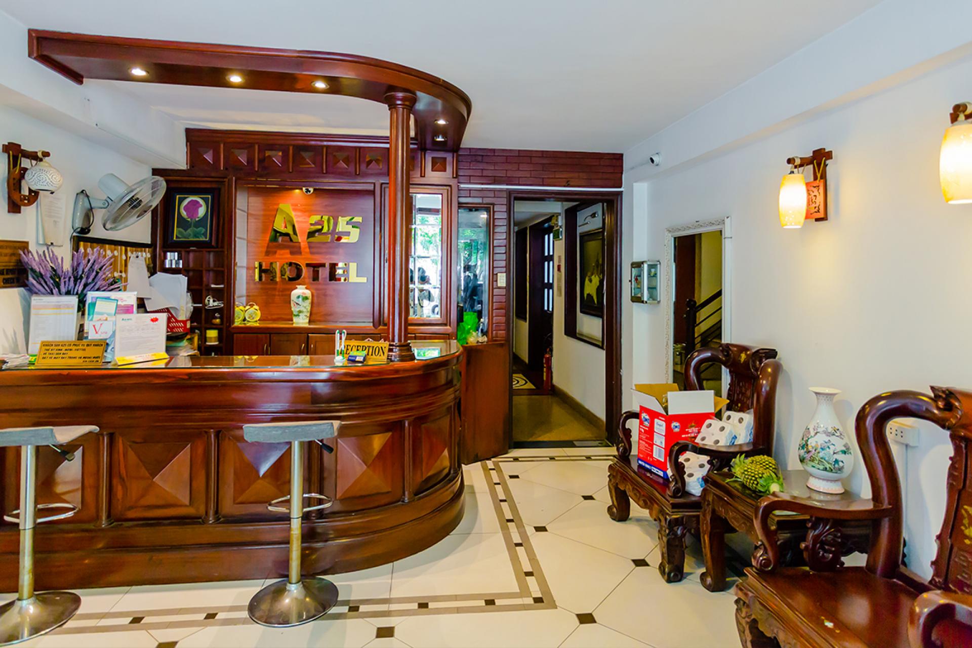 A25 HOTEL 122 LÊ LAI 4
