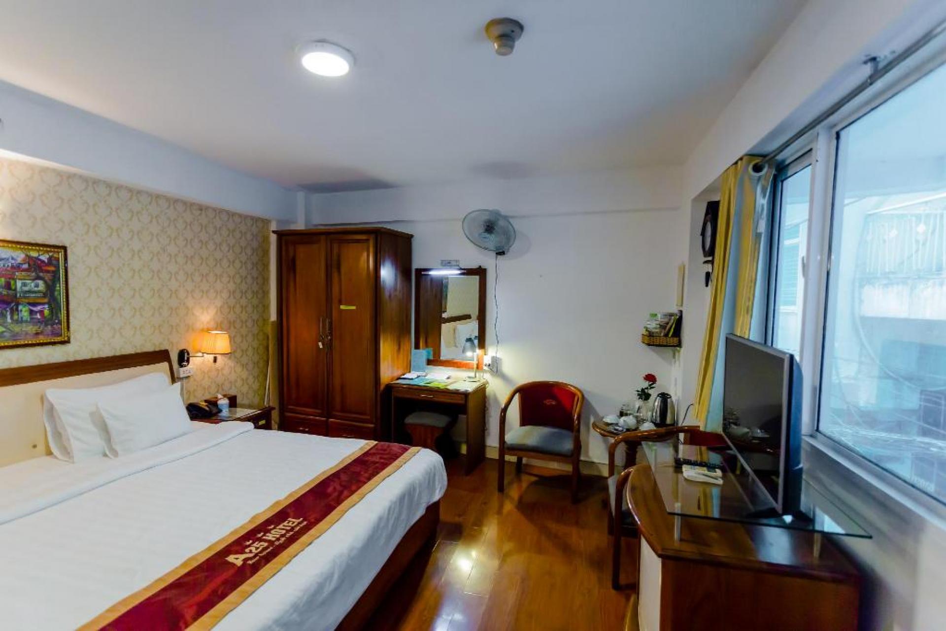 A25 HOTEL 122 LÊ LAI 2