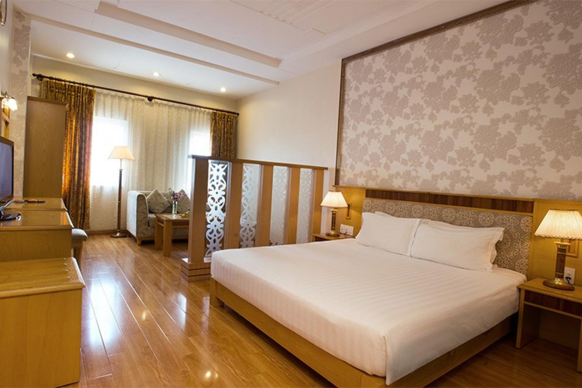 SILVERLAND CENTRAL HOTEL 7