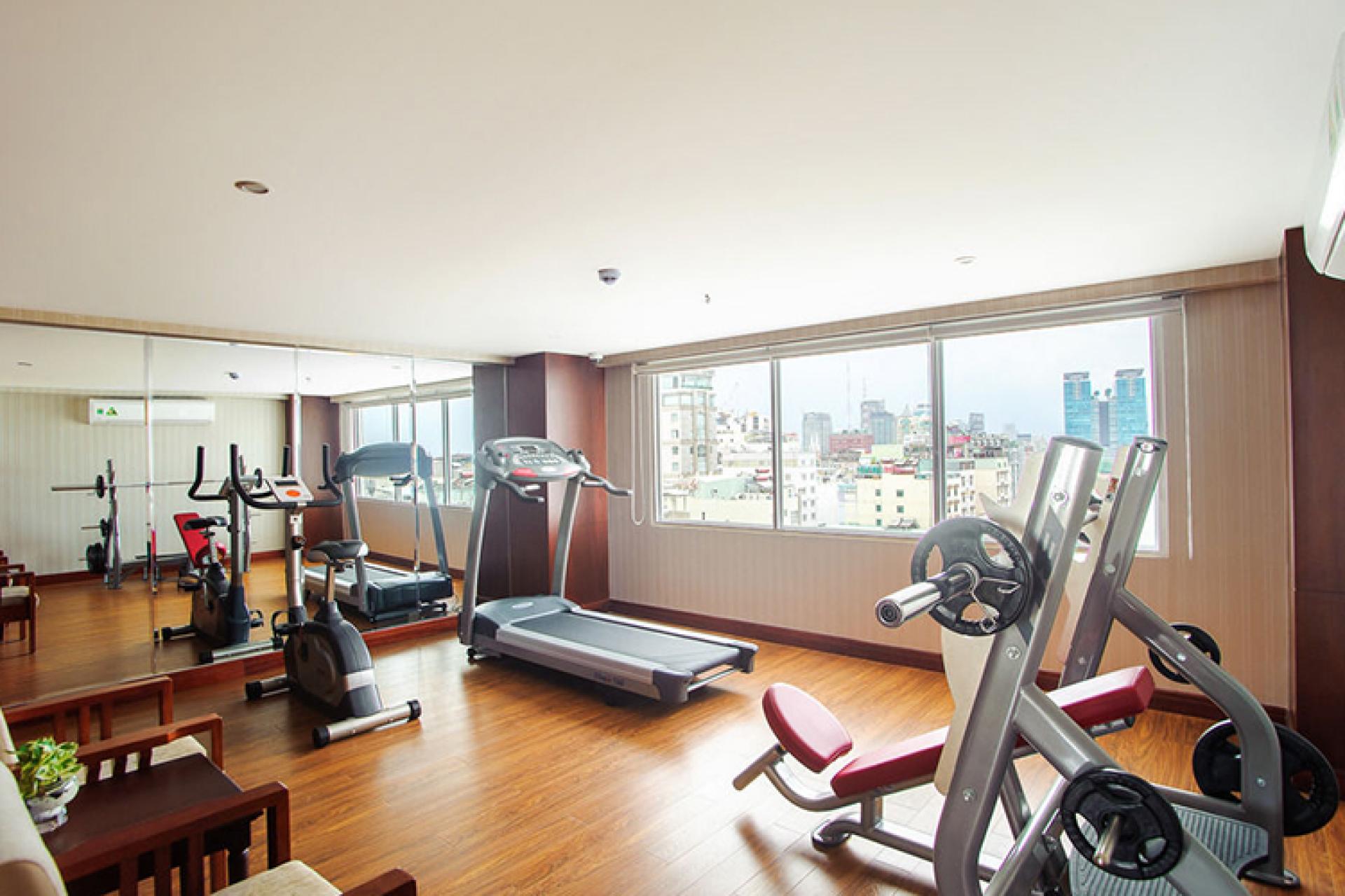 NHẬT HẠ 1 HOTEL 2