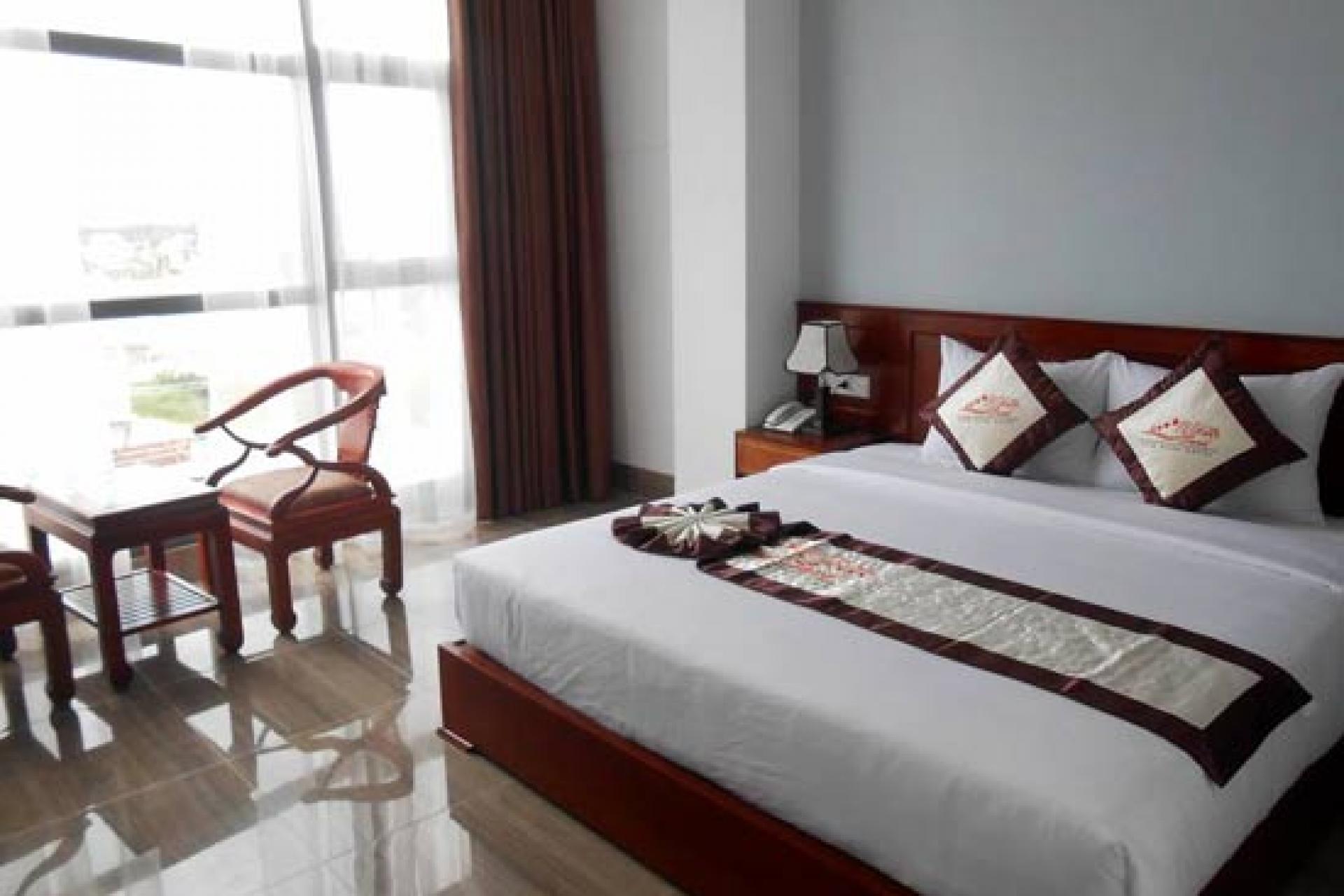 KHÁCH SẠN WHITE SAND CAM RANH 4