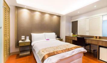 KHÁCH SẠN EMPRESS